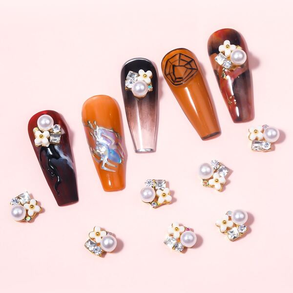 

10pcs Rhinestone Nail Art Decoration, Gold