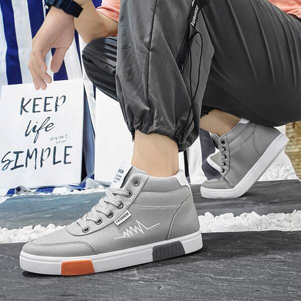

Men Minimalist Graphic High Top Skate Shoes, Grey