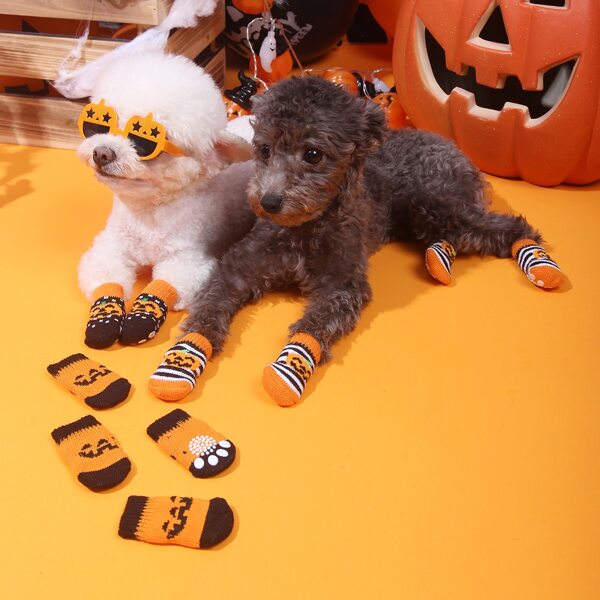 

4pcs Random Halloween Socks, Multicolor