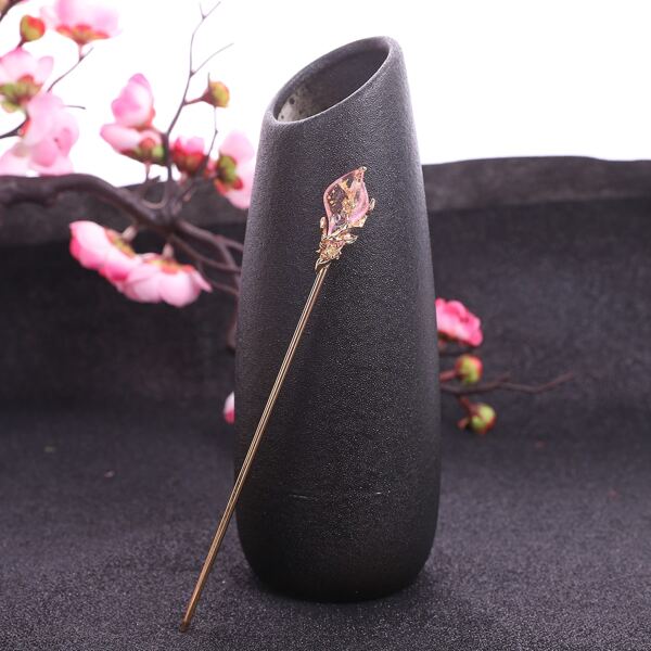 

Flower Detail Hair Pin, Multicolor