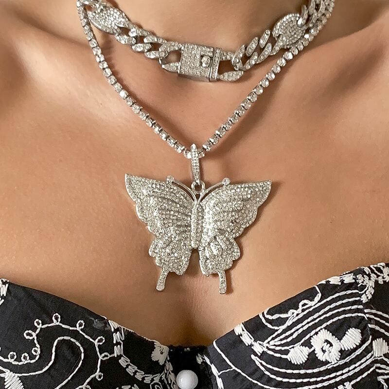 

2pcs Butterfly Decor Necklace, Silver