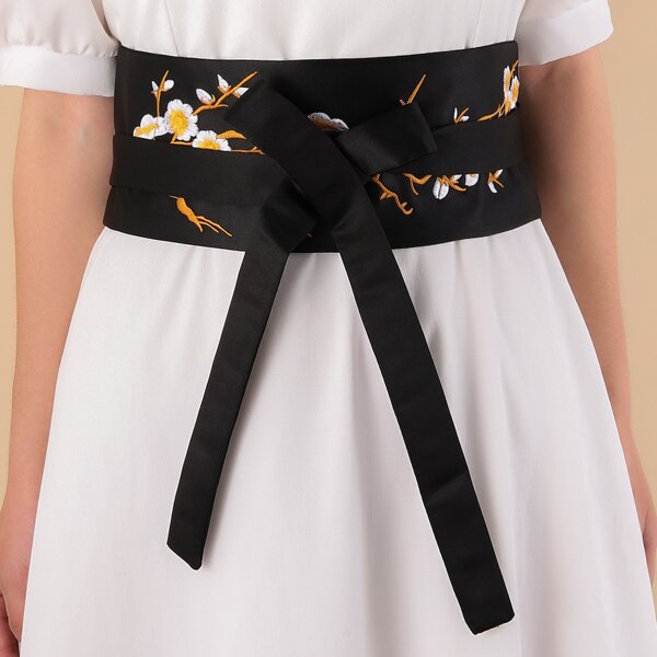 

Flower Embroidered Corset Belt, Black