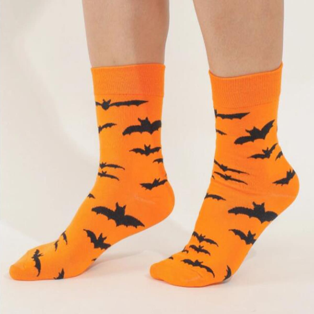 

Halloween Bat Graphic Crew Socks, Orange