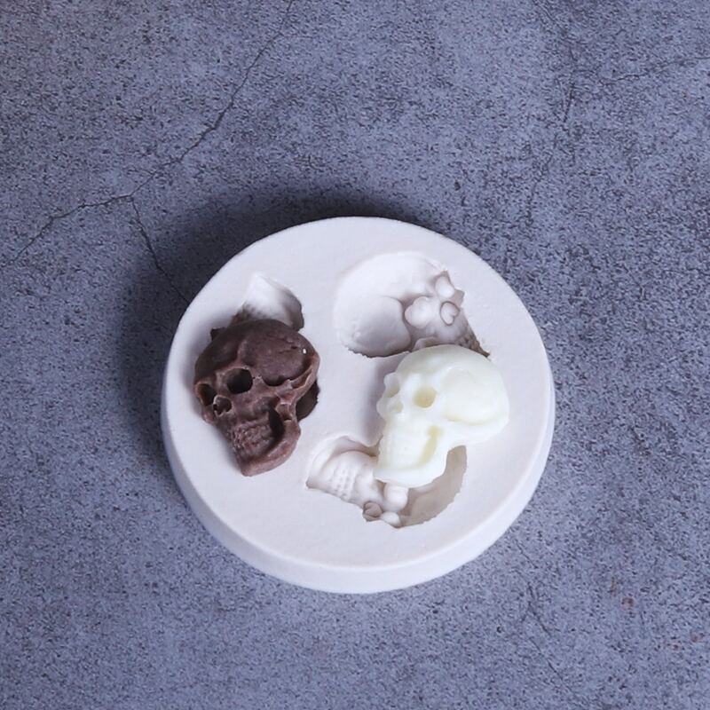 

1pc Halloween Skull Design Mold, Grey