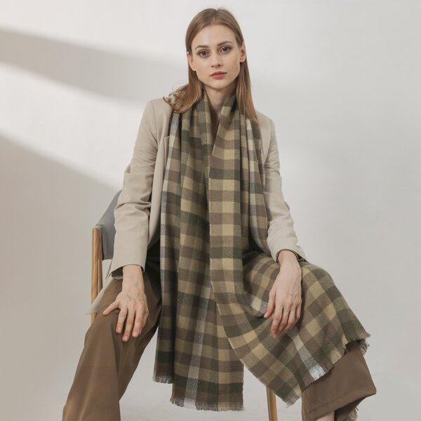 

Plaid Print Scarf, Multicolor
