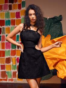 NICOLE CANDELORO 腰部鏤空燈芯絨吊帶洋裝