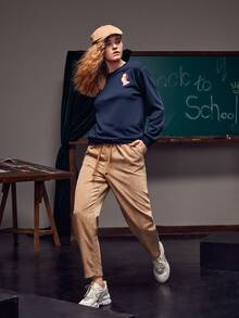 Miki Xu Figure Graphic Drop Shoulder Sweatshirt - Navy Blue - View 6