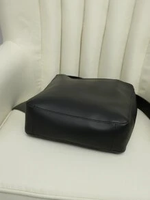 Minimalist Large Capacity Bucket Bag - Black - View 5