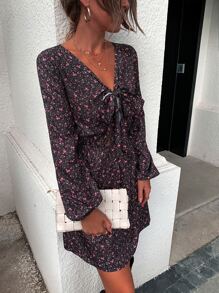 SHEIN VCAY 小碎花V領洋裝 - 彩色 - 查看 6