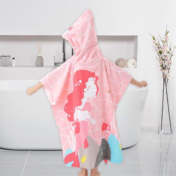 

Mermaid Print Kids Bath Towel, Multicolor