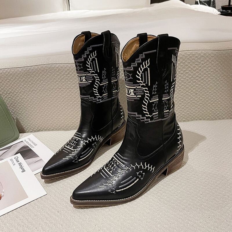 

Graphic Riding Boots, Black
