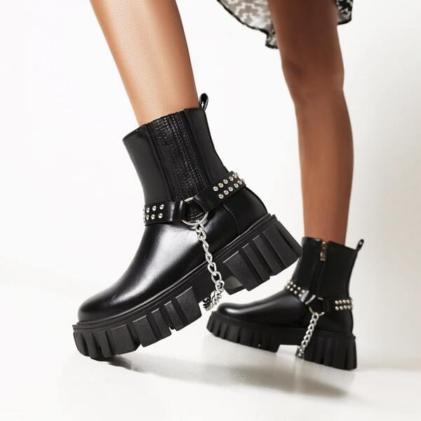 

Studded & Chain Decor Chelsea Boots, Black