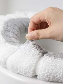 1 bộ vệ sinh nhóm hai màu - Nhiều màu - Xem 2