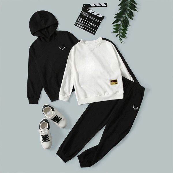 

Boys 3pcs Antler Print Hoodie & Patched Detail Contrast Side Seam Pullover & Sweatpants, Black and white