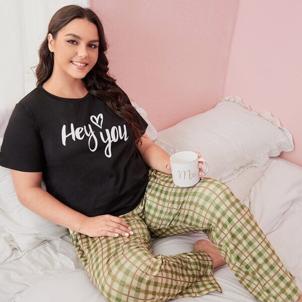 

Plus Heart & Letter Graphic Tee & Plaid Print Pants PJ Set, Multicolor