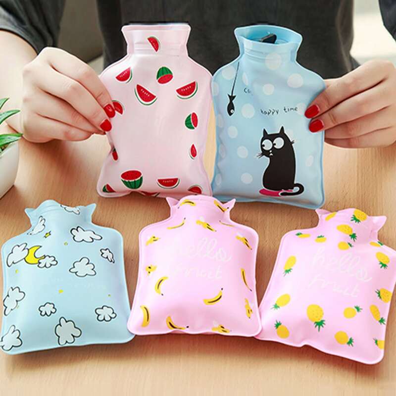

1pc Cartoon Graphic Random Hot Water Bag, Multicolor