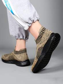 Hombres Zapatos para correr slip on - Caqui - Ver 2