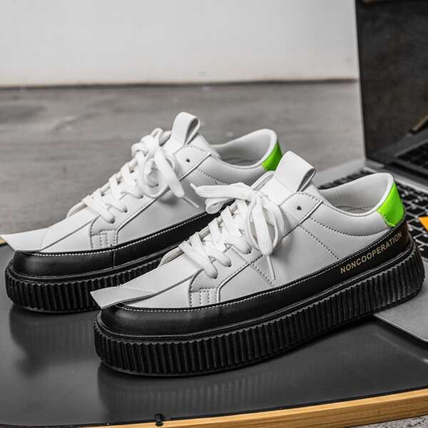 

Men Lace-up Front Low Top Skate Shoes, White