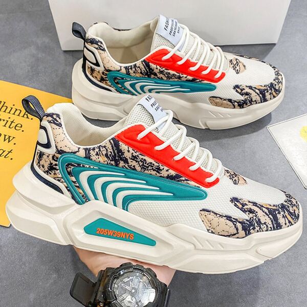 

Men Colorblock Graphic Lace-up Front Sneakers, Multicolor