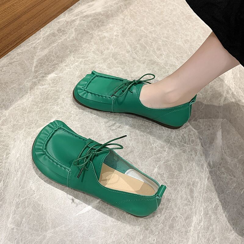 

Lace Up Front Flats, Green