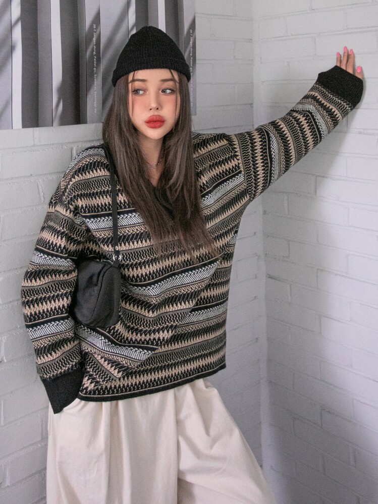 DAZY 鋸齒紋和條紋圖案落肩袖套頭毛衣 - 彩色 - 查看 1