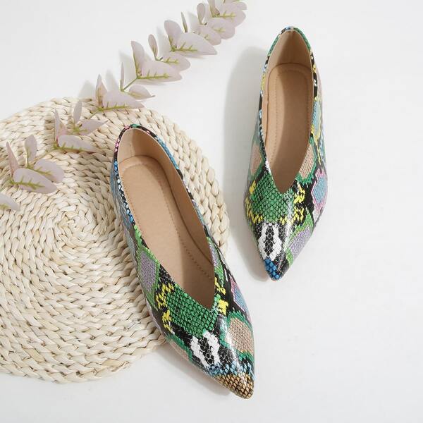 

Colorblock Snakeskin Print Ballet Flats, Green