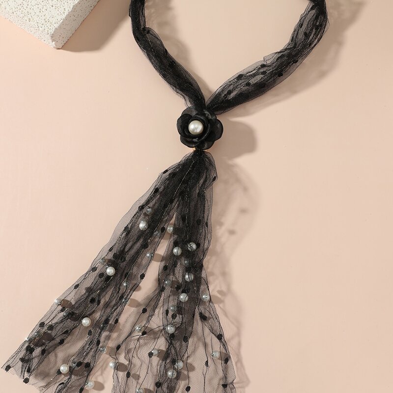 

Floral & Faux Pearl Decor Necklace, Black