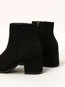 Minimalist Suedette Side Zip Classic Boots - Black - View 8