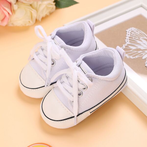 

Baby Minimalist Lace Up Front Sneakers, White