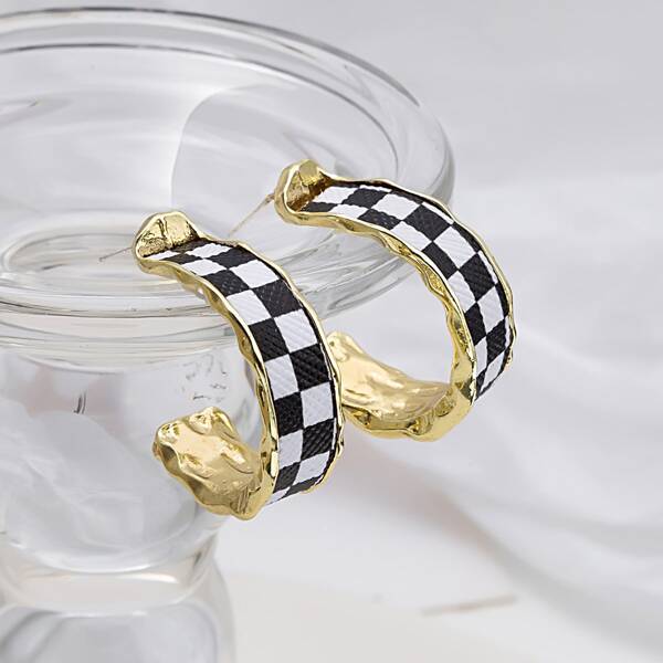 

Plaid Open Hoop Earrings, Black and white