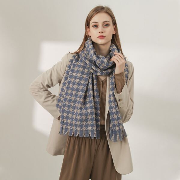 

Houndstooth Print Scarf, Multicolor