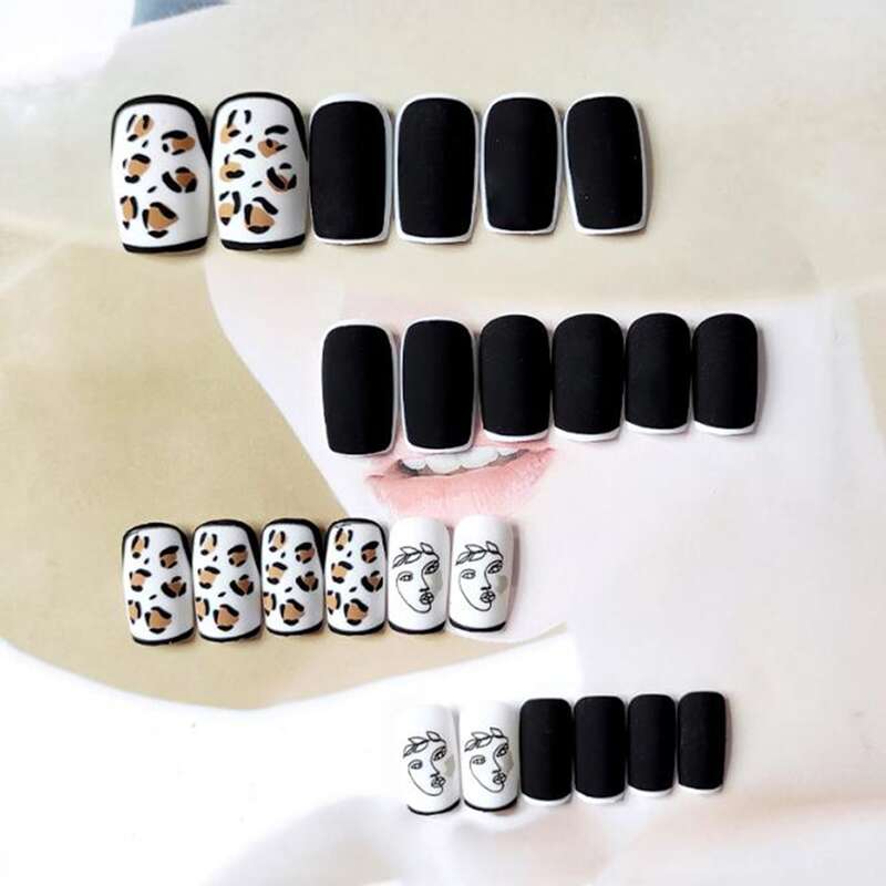 

24pcs Leopard Fake Nail, Multicolor