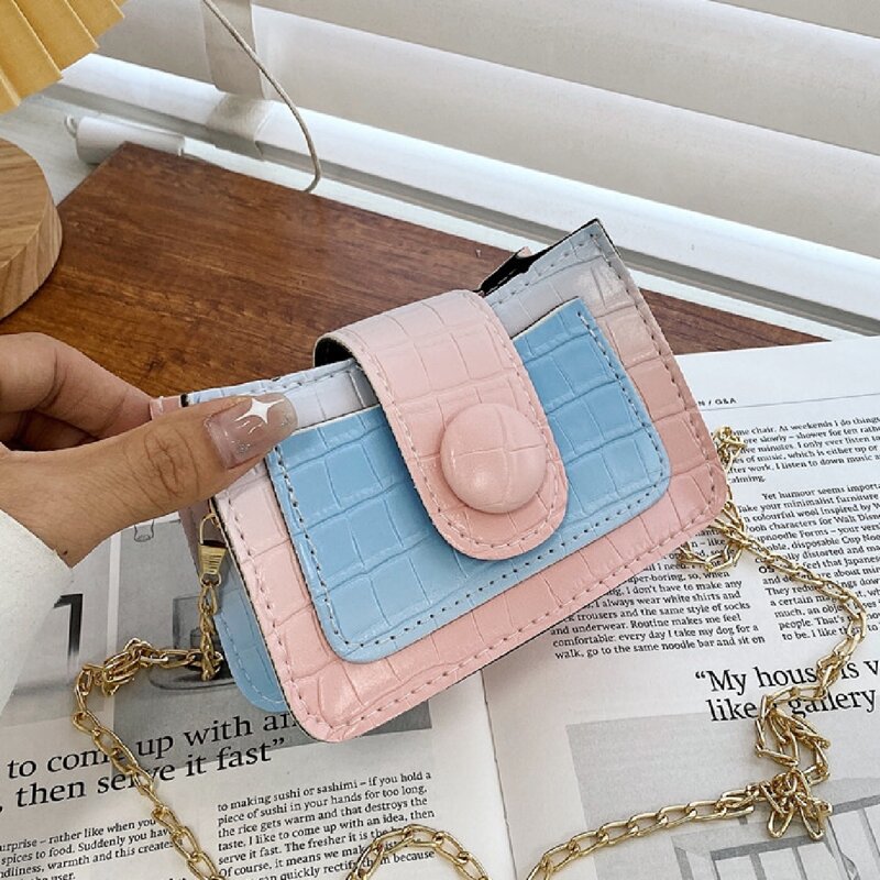

Ombre Snap Button Crossbody Bag, Baby blue