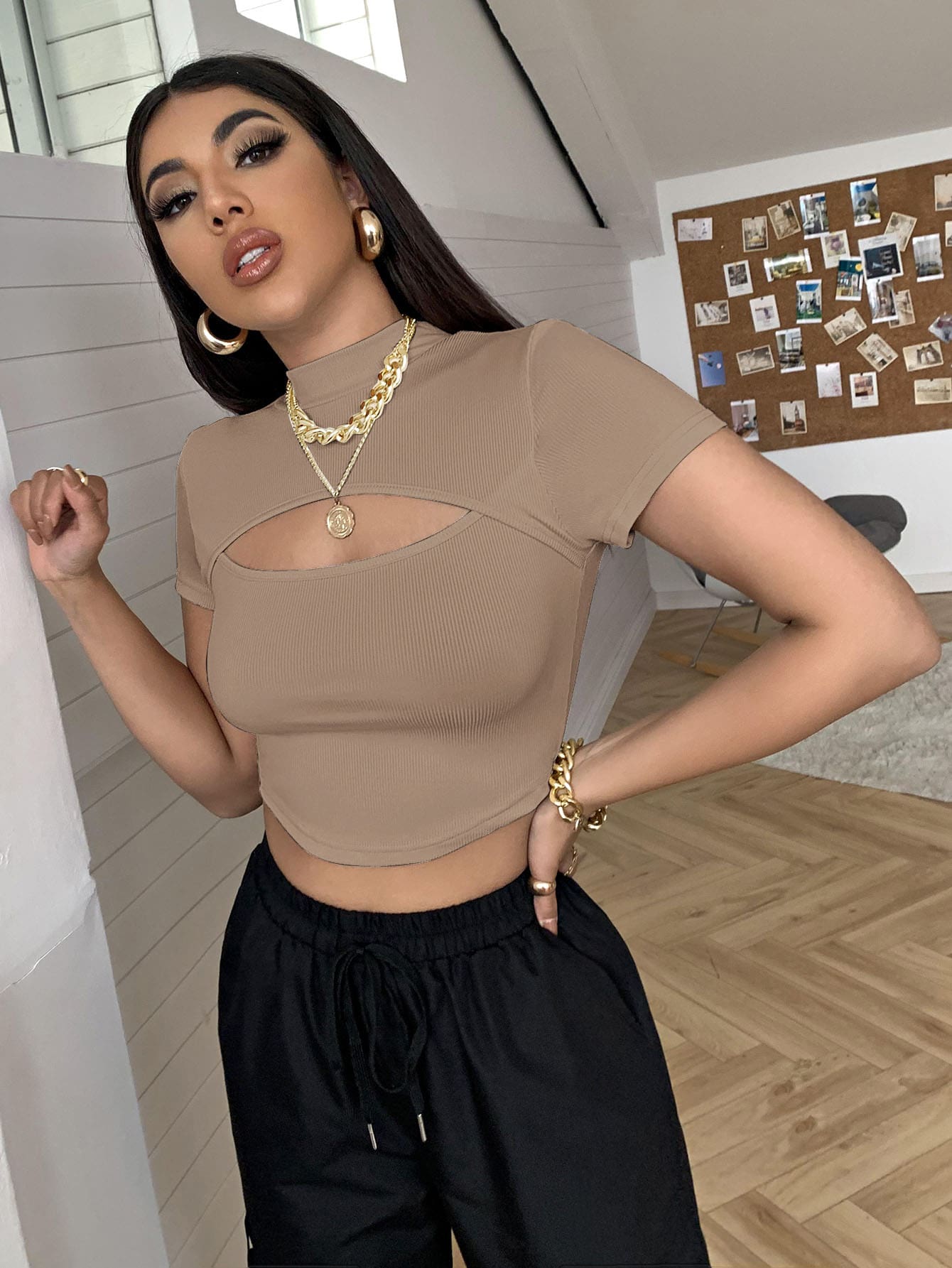 SHEIN ICON Áo thun Cắt ra màu trơn Giải trí - Cà phê nâu - Xem 1