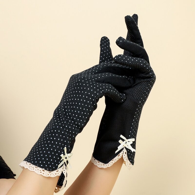 

Lace Trim Bow Gloves, Black