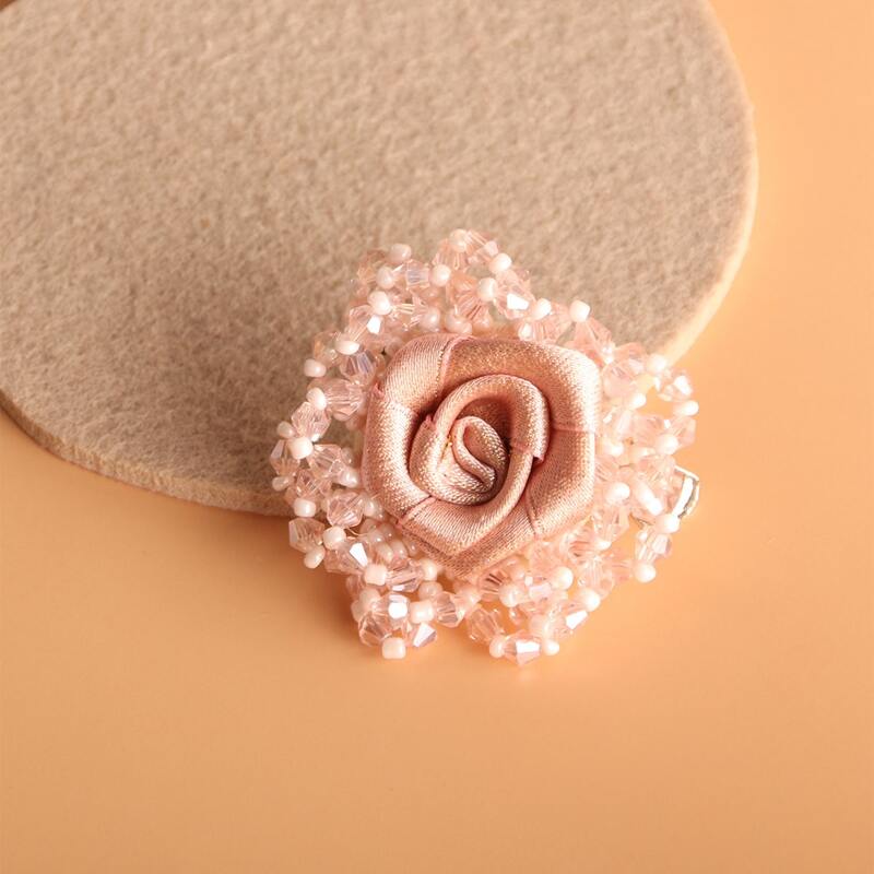 

Floral Decor Brooch, Pink