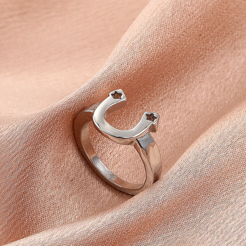 

Letter Design Ring, Silver