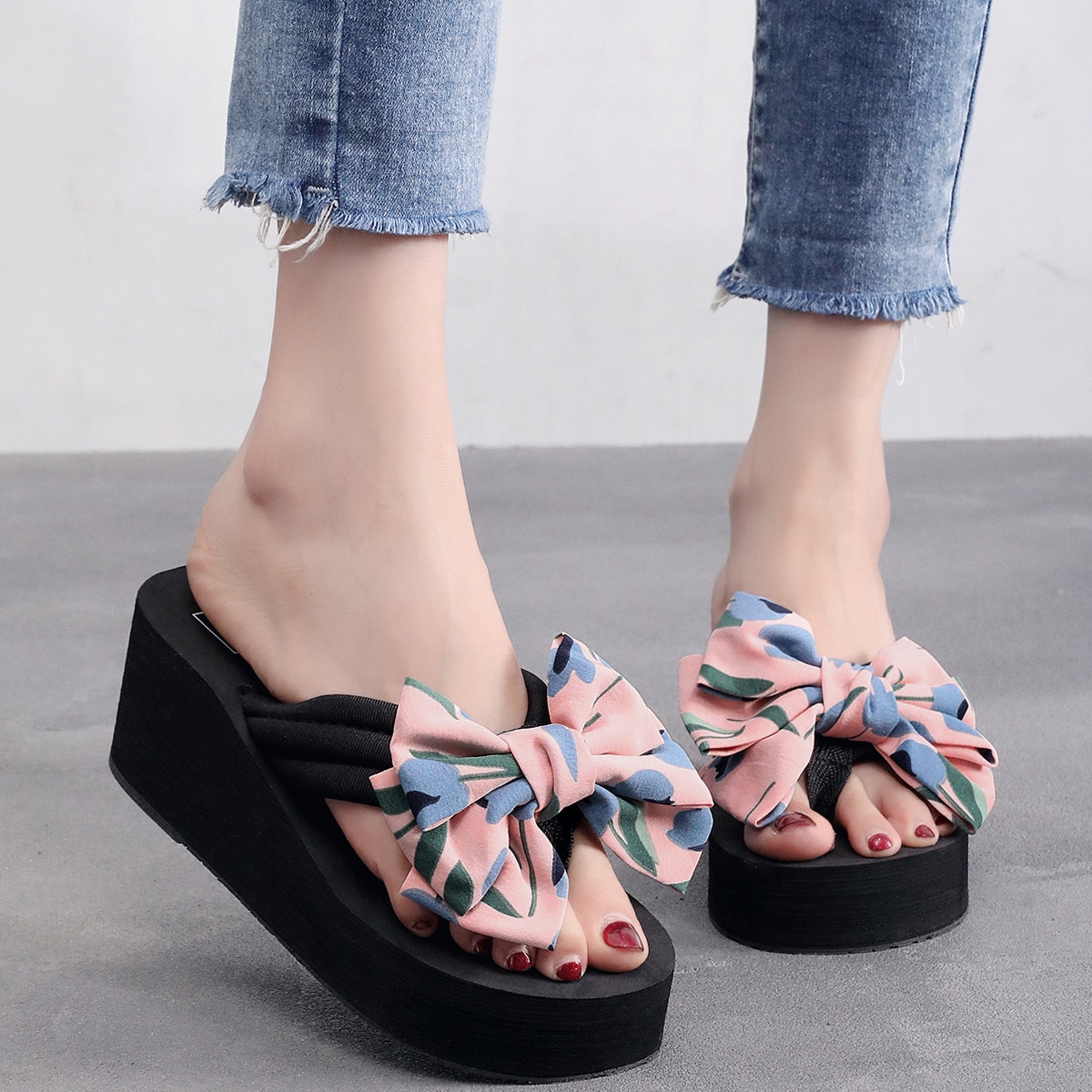 Вьетнамки с бантом