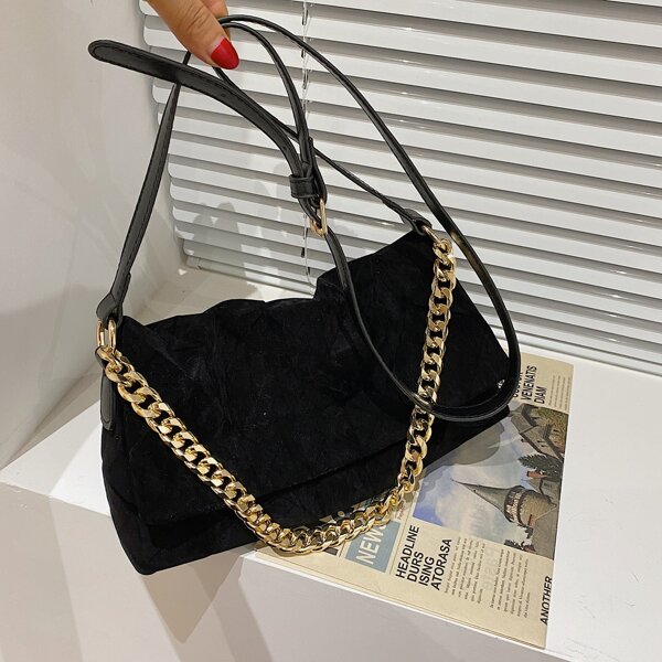 

Minimalist Flap Chain Baguette Bag, Black
