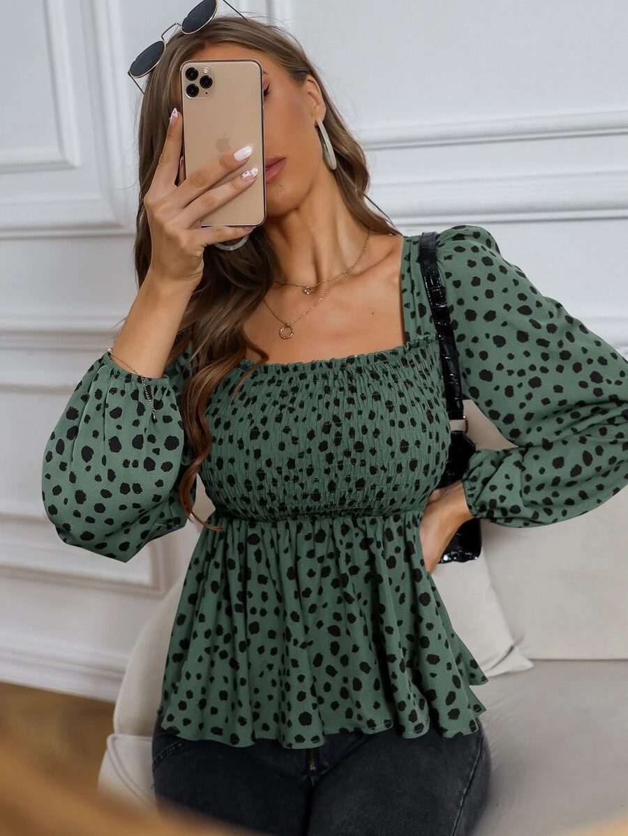 SHEIN Privé 斑點印花方領打褶荷葉邊下擺襯衫 - 彩色 - 查看 1