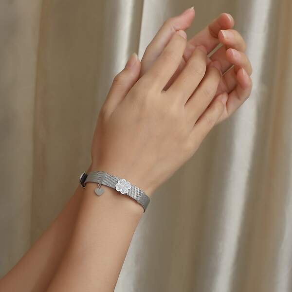 

Clover Decor Bracelet, Silver