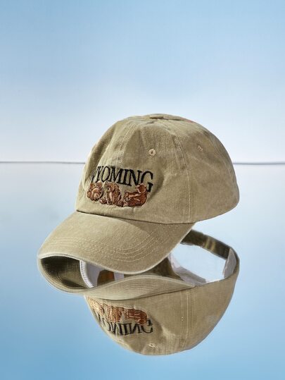 Street Life Bear Embroidery Baseball Cap