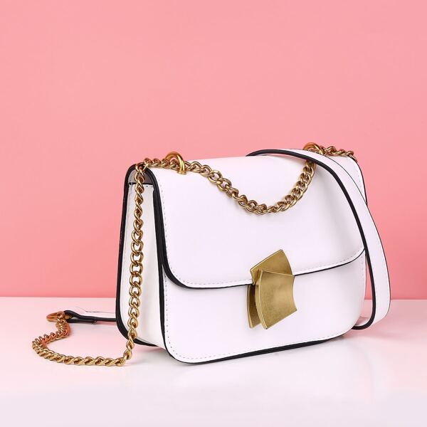 

Contrast Binding Metal Decor Chain Shoulder Bag, White