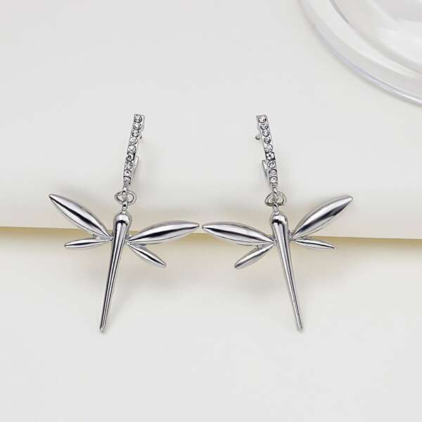 

Dragonfly Decor Drop Earrings, Silver