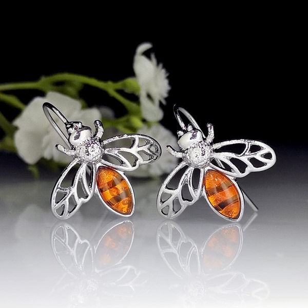 

Hollow Out Bee Decor Earrings, Silver