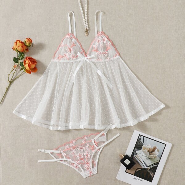 

Plus Floral Embroidery Dobby Mesh Slips With Panty, White