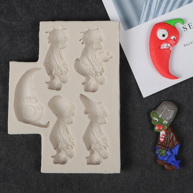 

Skull Design Silicone Mold, White