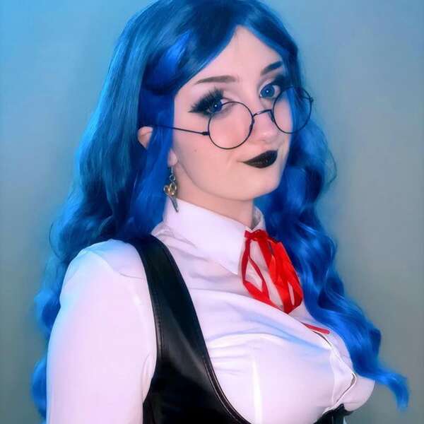 

Natural Long Curly Wig, Blue
