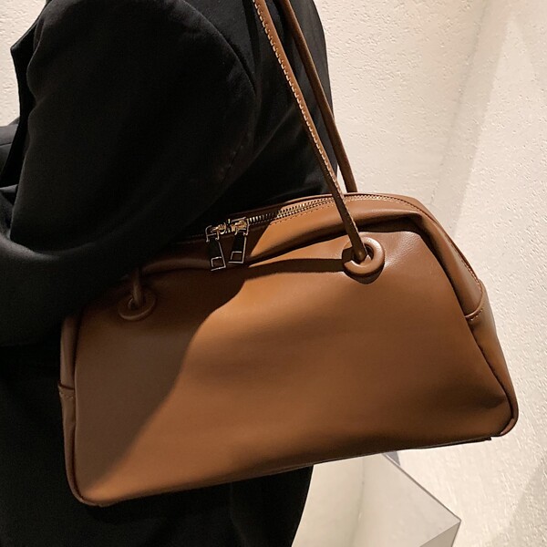 

Minimalist Shoulder Bag, Brown