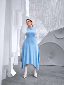 Modelyn Plus Colourblock Mock Neck Hanky Hem Dress - Blue and White - View 9